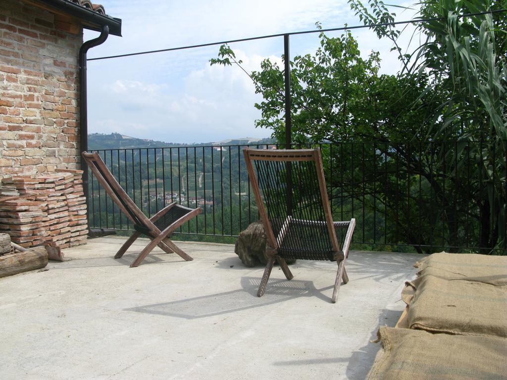 B&B Acaso Serralunga d'Alba Zewnętrze zdjęcie