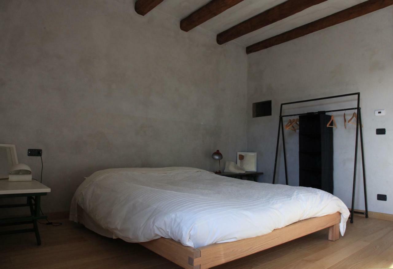 B&B Acaso Serralunga d'Alba Pokój zdjęcie